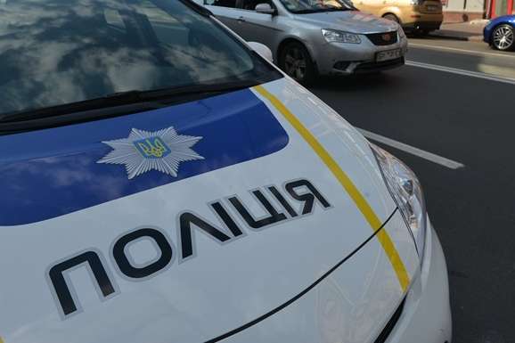 В Івано-Франківську відсторонили патрульного, який зупинив п’яного полковника поліції