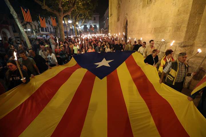 Уряд Іспанії звільнив голову поліції Каталонії