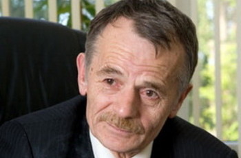 Мустафа Джемилев: Идут гонения на чиновников-крымских татар