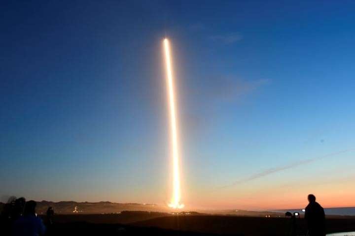  spacex ��� falcon ������� 