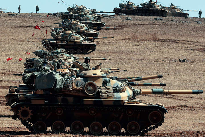 Туреччина попри заклики США продовжила обстріли сирійських курдів