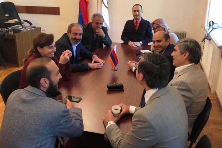 Пашинян офіційно став кандидатом на посаду прем’єра Вірменії