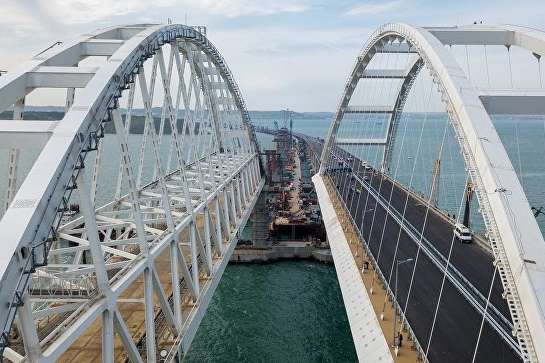 Керченский мост не изменит настроения крымчан