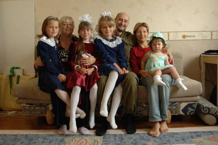 Бабченко: російський канал дзвонив моїм дітям та виманював у них адреси