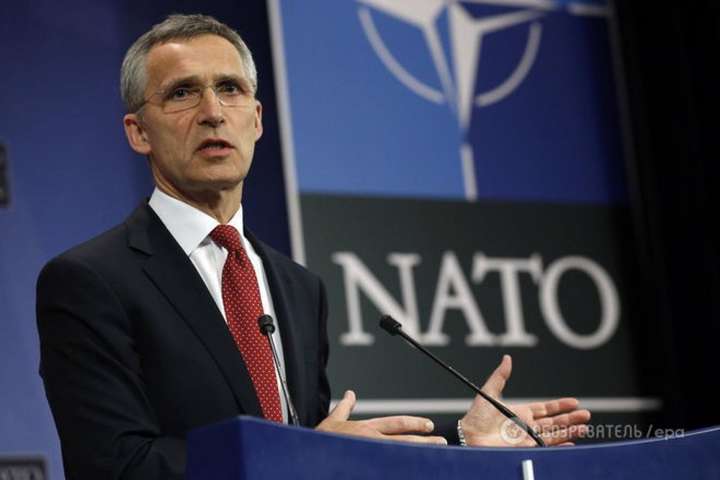 Генсек НАТО призвал Россию вывести войска с Донбасса