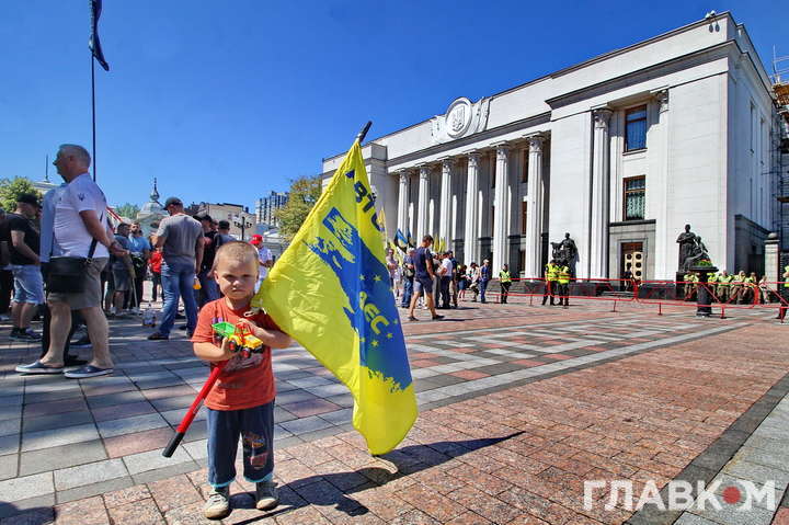 «Євробляхери» блокують центр Києва. Другий день «окупації» (фоторепортаж)