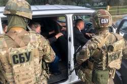 СБУ затримала хабарників митниці «Грушів» на Львівщині 