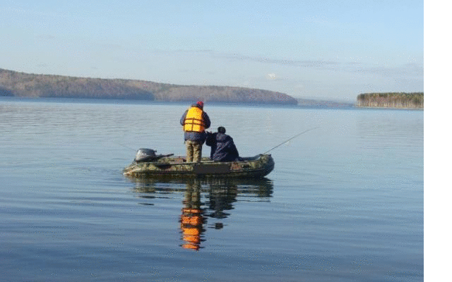 ФСБ затримала в Азовському морі двох українських рибалок 