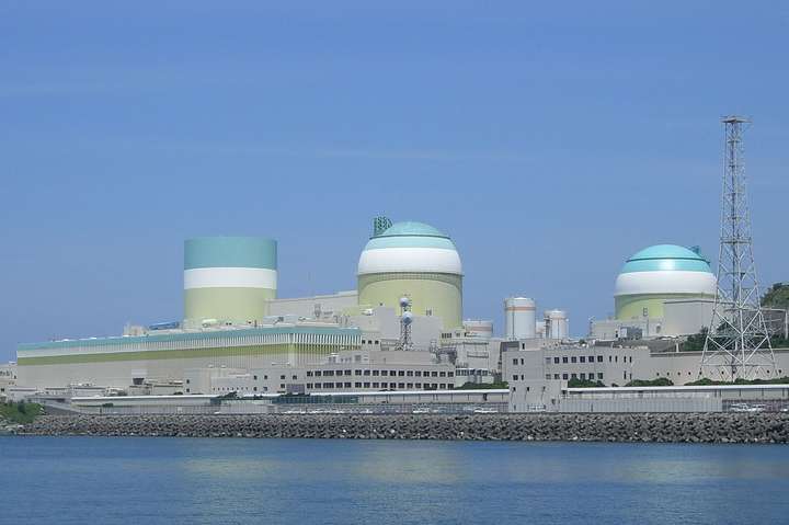 В Японії перезапустили атомний реактор на АЕС «Іката»