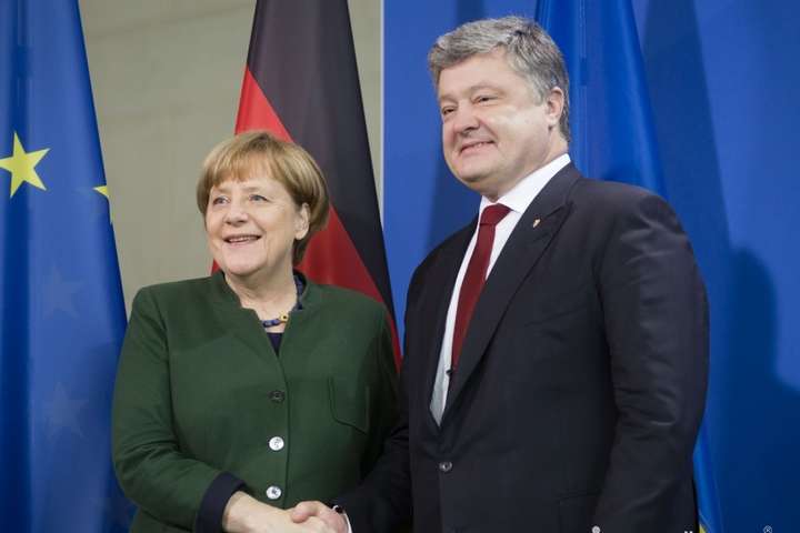 Порошенко і Меркель проводять зустріч у Києві 