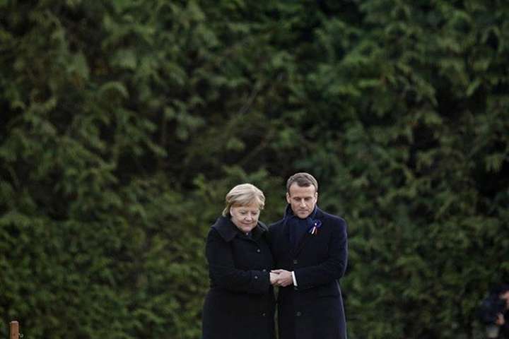 Макрон і Меркель відзначили перемир'я у Першій світовій