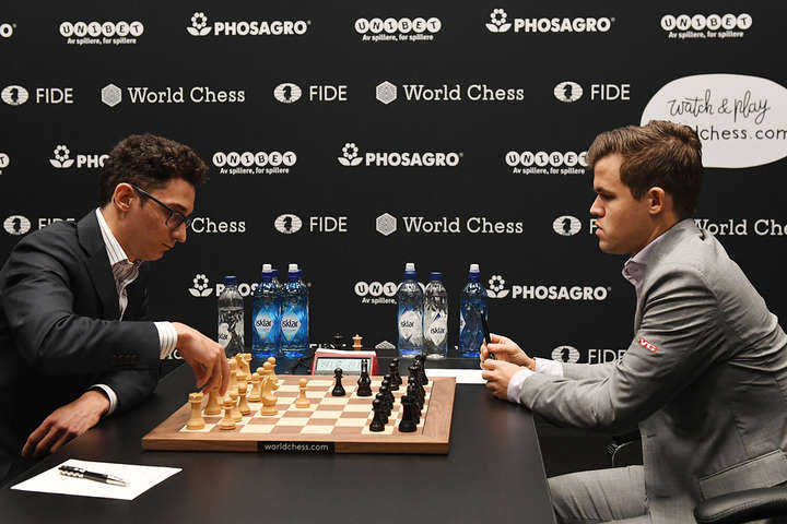 Карлсен і Каруана побили рекорд за кількістю нічиїх поспіль з початку матчу за шахову корону