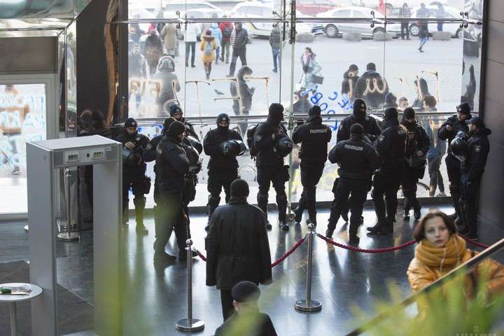  ��� ������������ ��� ��� ������ ����� ���� plaza 