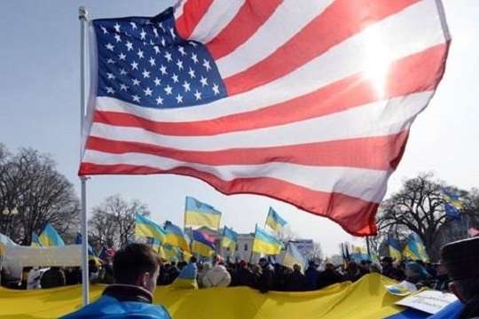 Міноборони США шукає українських перекладачів. Зарплата - до $90 тис. на рік