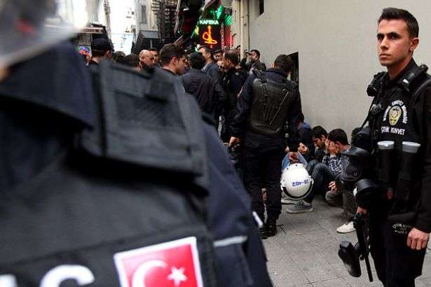 В Туреччині нові масові арешти військових у справі Фетхуллаха Гюлена