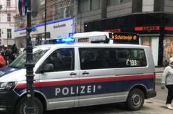 Стрілянина у Відні: поліція шукає злочинця 