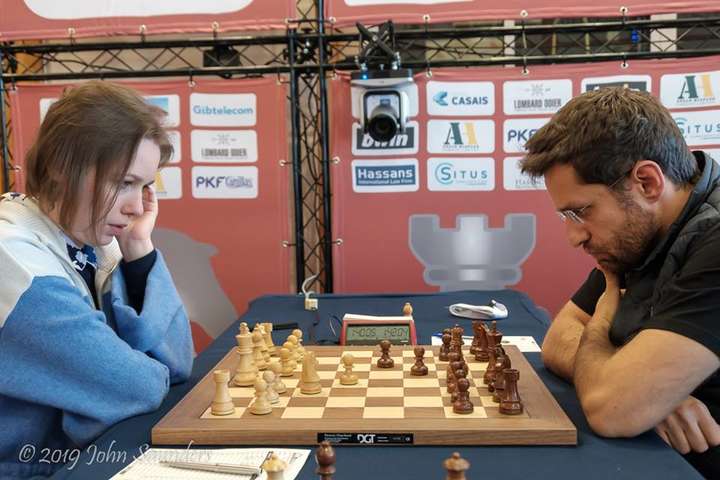 У Гібралтарі стартував престижний шаховий турнір. Українці по-різному відіграли перші партії