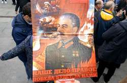 Під час акцій у Києві затримали трьох осіб за провокації та заборонену символіку