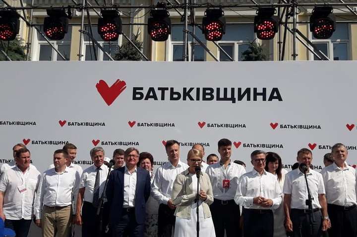 Тимошенко закликає «Слугу народу» і «Голос» до співпраці на мажоритарних округах