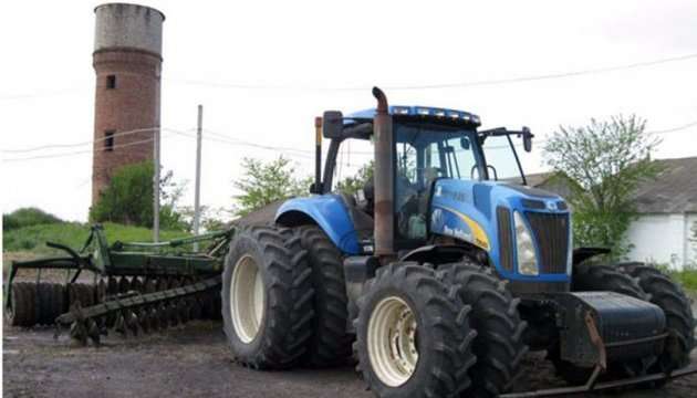 На Полтавщині шахраї продали неіснуючих тракторів на 2 млн гривень