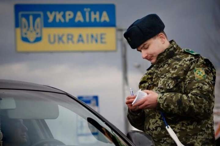 12,5 тис. іноземців не змогли потрапити до України з початку року