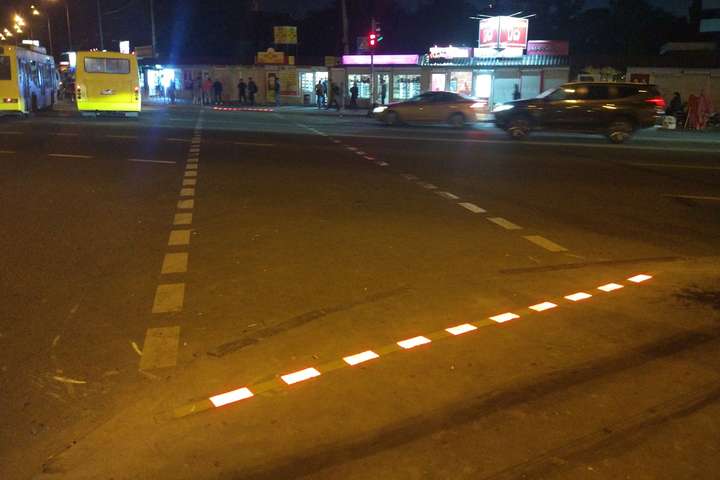 У Києві з’явився перший світлодіодний пішохідний перехід (фото)