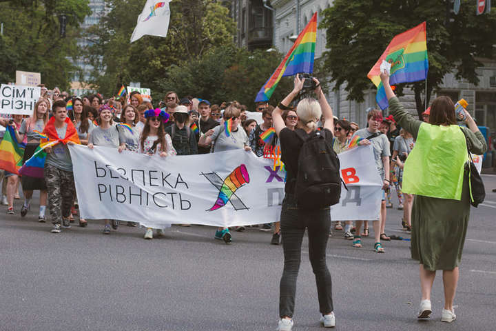 У Харкові на KharkivPride сталися сутички з поліцією і напади на активістів