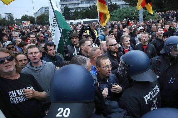 В Німеччині суд почав розгляд гучної справи хемніцьких неонацистів