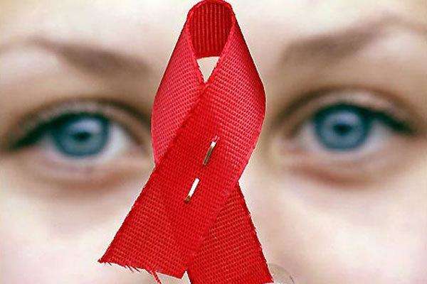 Правозахисники пропонують декриміналізувати ВІЛ-статус