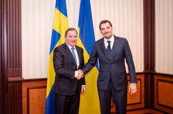 Гончарук обговорив із прем'єром Швеції «Північний потік-2»