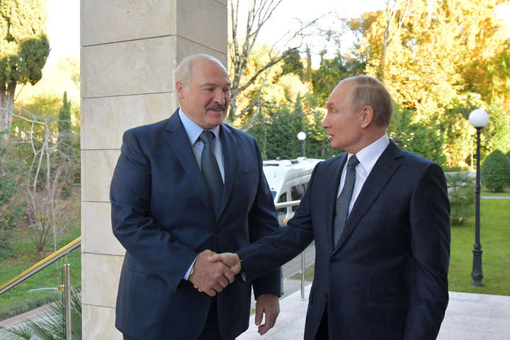 Під час зустрічі Лукашенка та Путіна у Сочі погасло світло