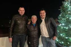 Олег Филимонов поздравил с новосельем Михаила Саакашвили