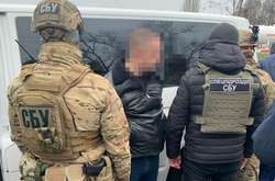 Одеські чиновники міграційної служби займалися  незаконною легалізацією іноземців
