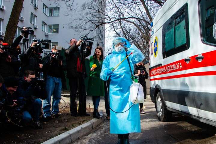 Україна скасує усі спортивні заходи через коронавірус