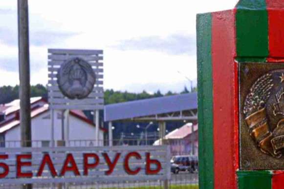 Уряд заборонив українцям з 1 вересня виїжджати до Білорусі за паспортом громадянина України 