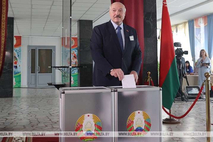 Лукашенко: вночі до Білорусі не впустили 170 громадян України і Польщі