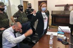 Юлія Кузьменко у залі судових засідань Апеляційного суду Києва