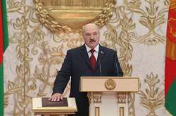 Таємна інавгурація. Лукашенко вступив на посаду