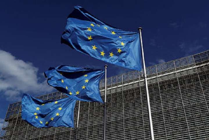 Ряд країн Євросоюзу відкликають своїх послів з Білорусі