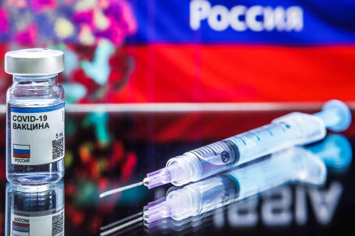 Украинские олигархи и политики начали активно искать российскую вакцину от коронавируса