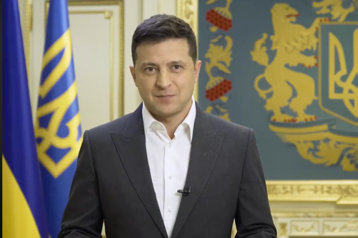 Зеленський заявив, що українцям на виборчих дільницях 25 жовтня поставлять п'ять питань