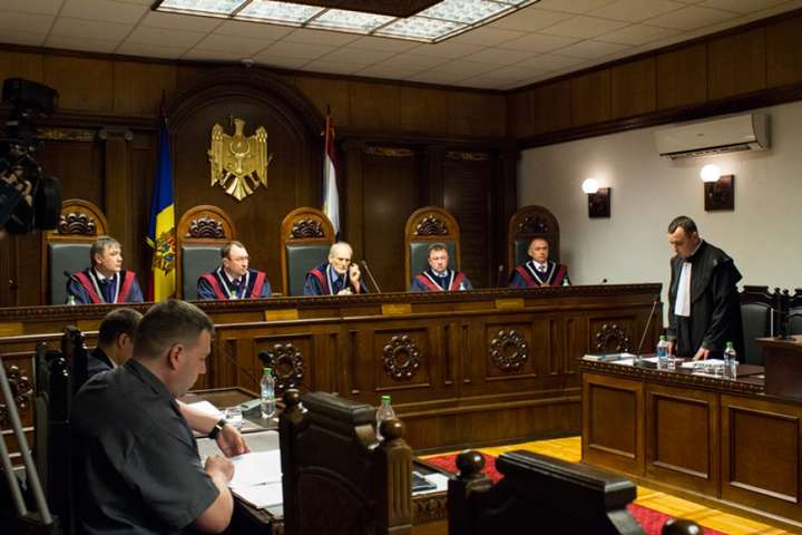 Конституційний суд Молдови відклав визнання виборів президента