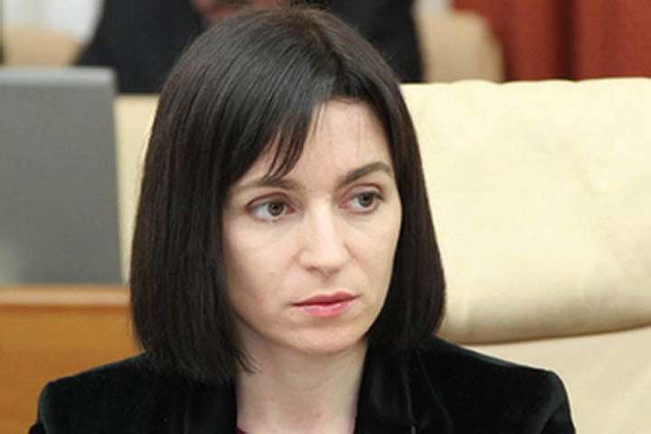 Парламент Молдови урізав повноваження президента після перемоги Санду