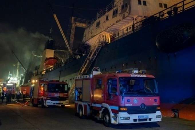 ЗМІ: троє українців загинули у пожежі на риболовецькому судні на Канарах