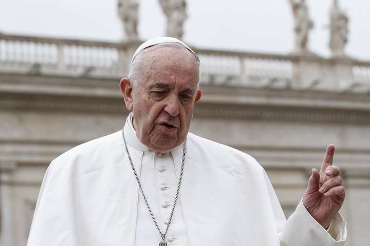 Папа Франциск не зможе очолити новорічну месу через проблеми зі здоров’ям