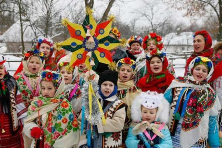 Стало відомо, скільки українців святкують два Різдва: 25 грудня і 7 січня