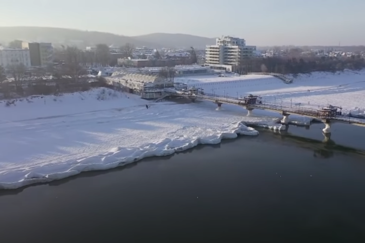 Уперше за багато років замерзло Балтійське море (відео)