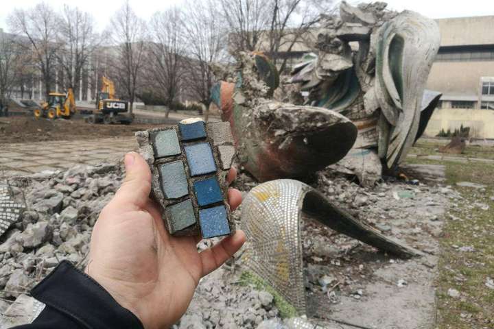 На Майдані з’явиться скульптура з елементів зруйнованих мозаїк