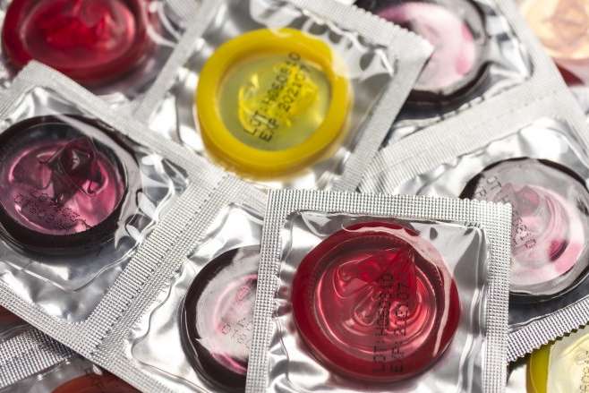 Управління справами президента РФ закупить 2,5 тис. пачок презервативів та сигарети