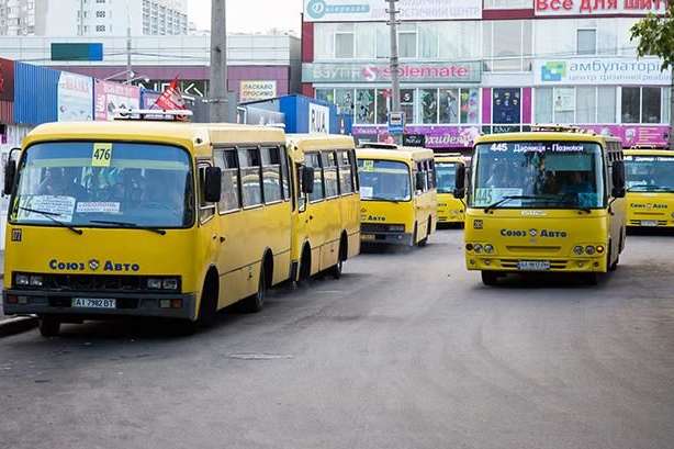 Власники київських маршруток назвали нову дату підвищення тарифів
